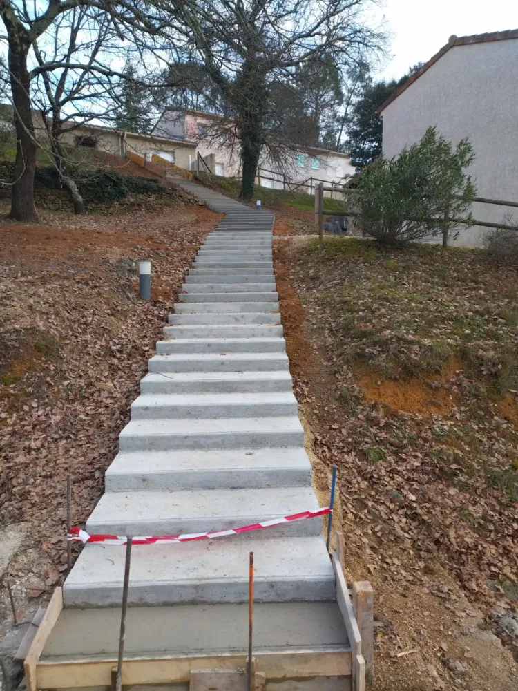 Maconnerie generale-Creation escaler beton 4
